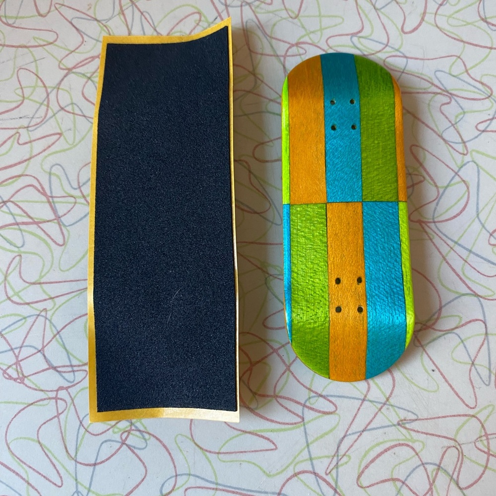 Colorful splitply Fingerboard with Grip Tape